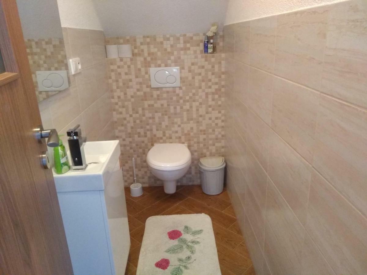 Apartman Lusy Wielka Łomnica Zewnętrze zdjęcie